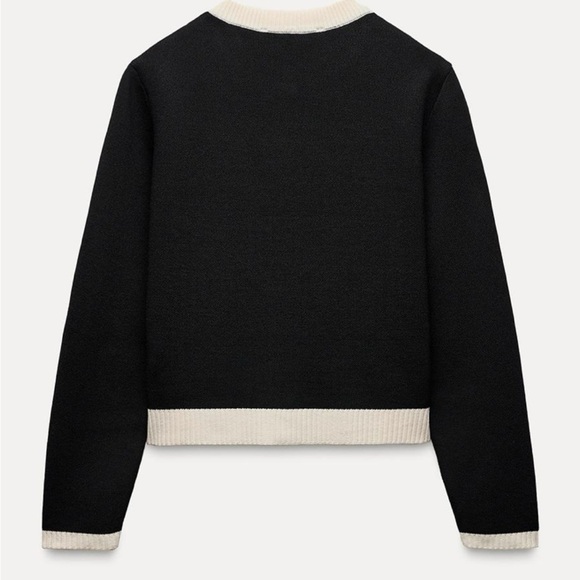 Zara Knit Cardigan with Golden Buttons - Picture 3 of 4